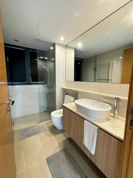 4 Bed Condo for Rent in  The Gale - Image 4